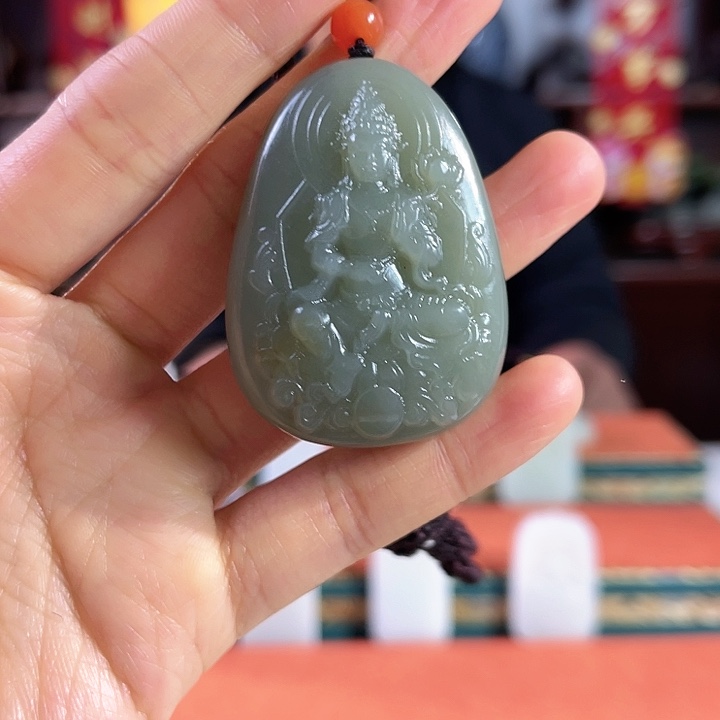 和田玉吊坠未镶嵌