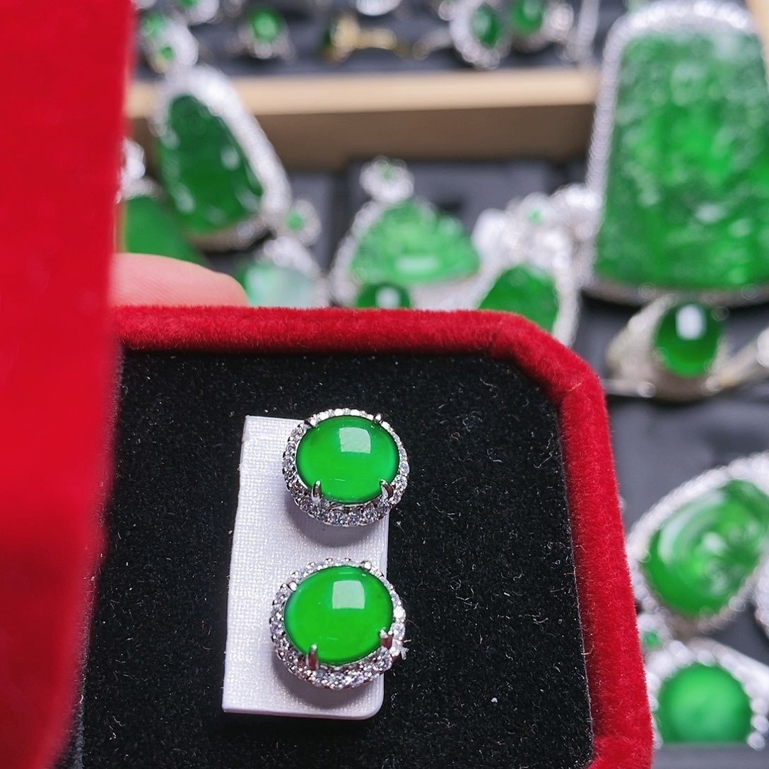 翡翠耳饰未镶嵌耳钉1