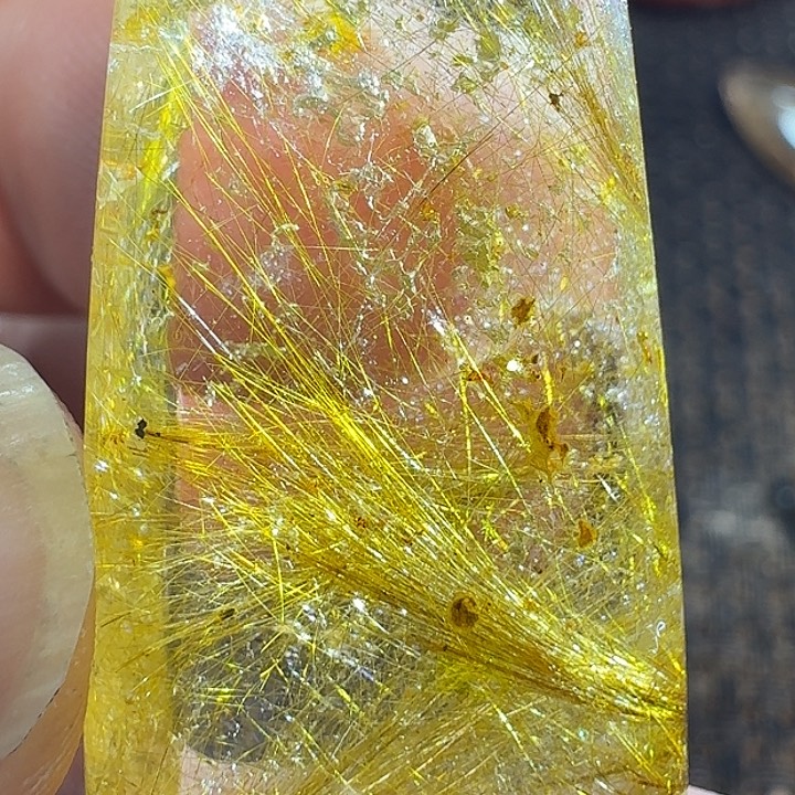 ****未镶嵌颈饰水晶我