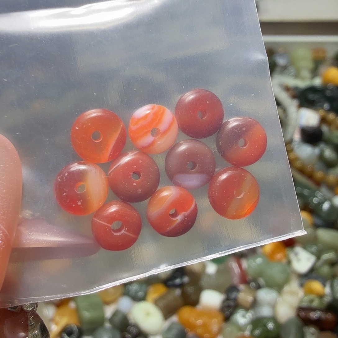 和田玉未镶嵌珠宝奇石