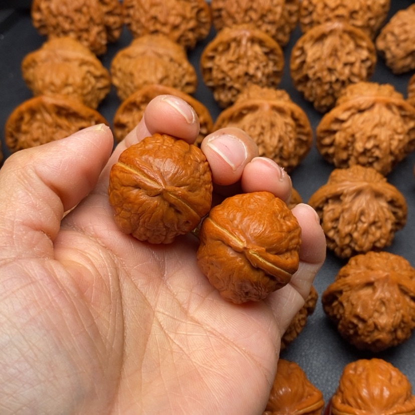 【闪购商品】文玩核桃把件玉玺