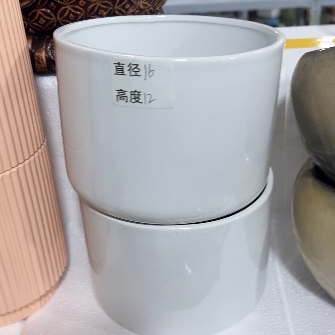 有孔陶瓷花盆，满10米包邮发货