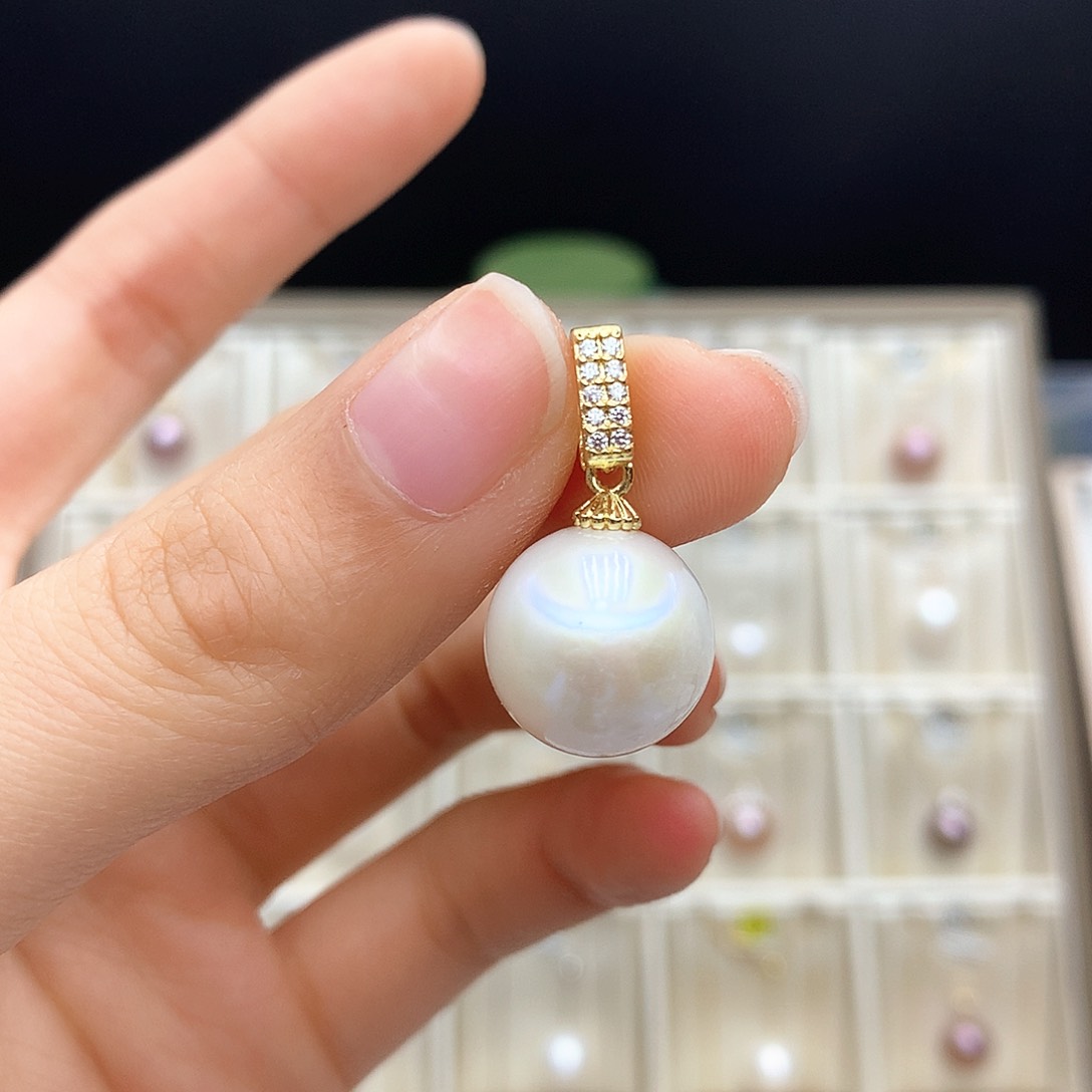 淡水珍珠颈饰合金