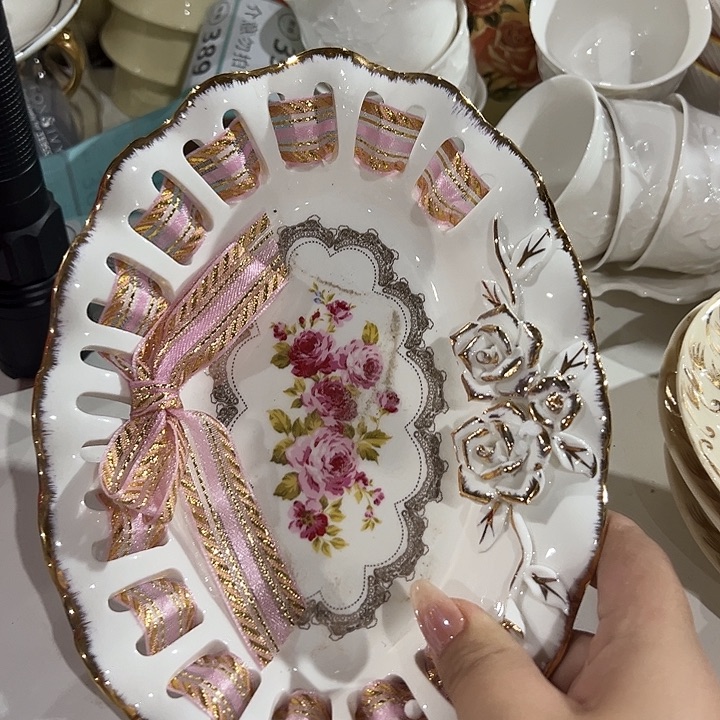 瓷一个，11111111111111111.