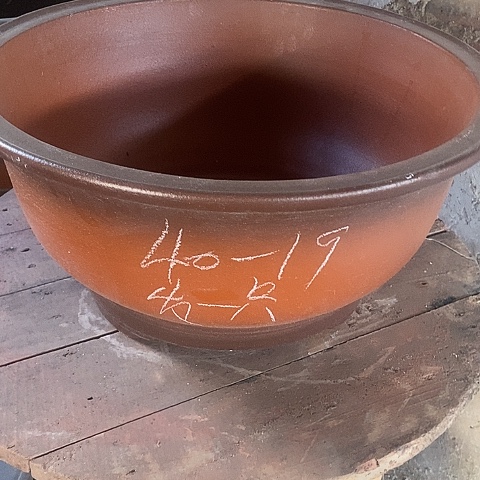 红陶中国宜兴紫砂花盆，