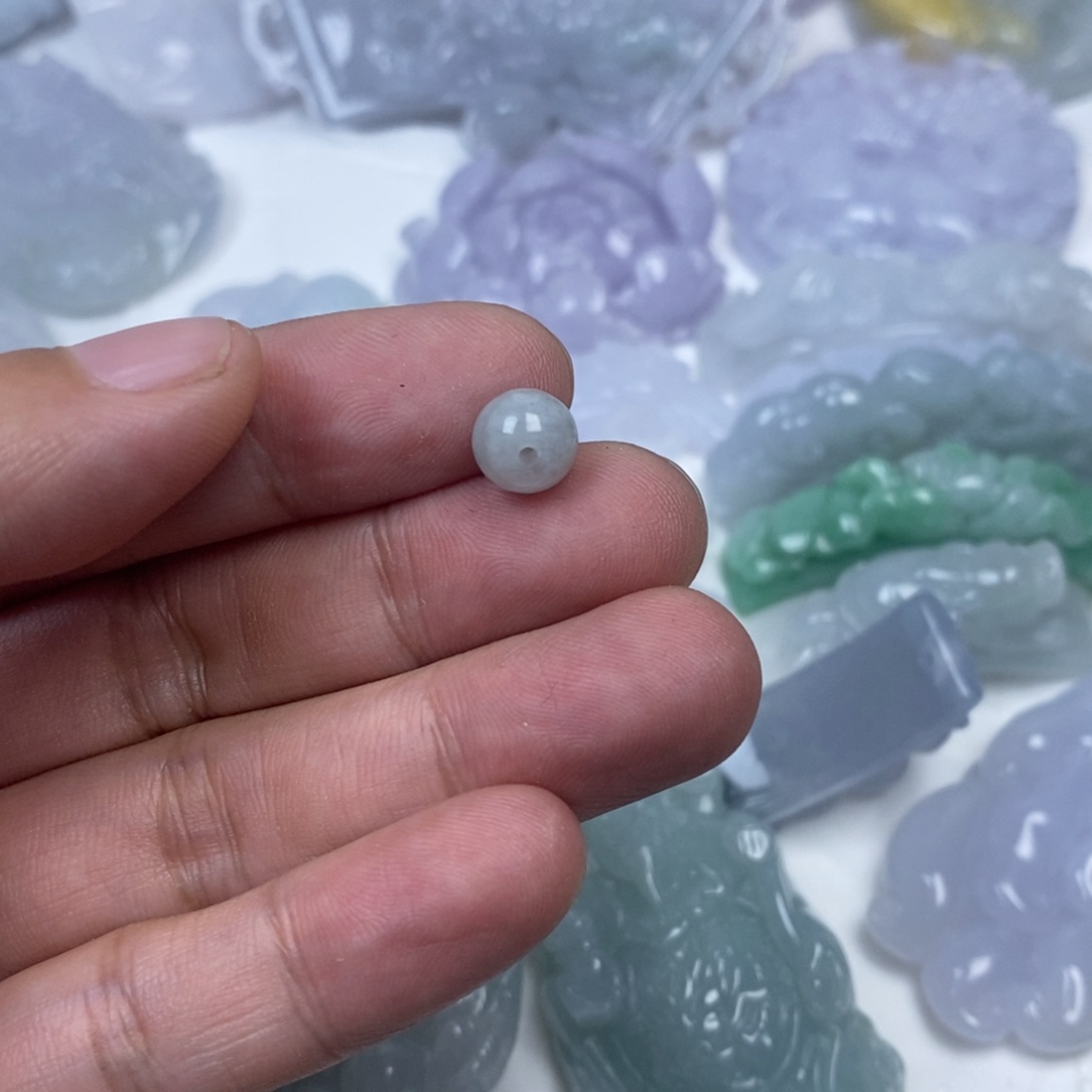 翡翠未镶嵌颈饰原翡翠