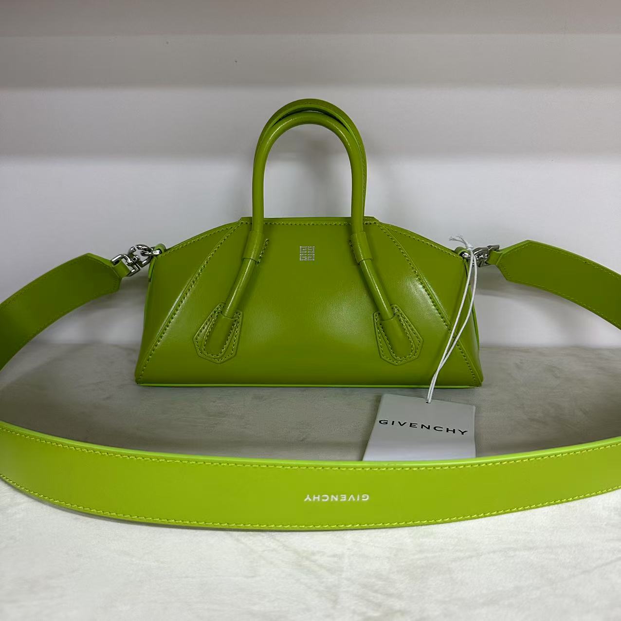 95新 Givenchy/纪梵希 乱乱子中古/女士/单肩包/93260