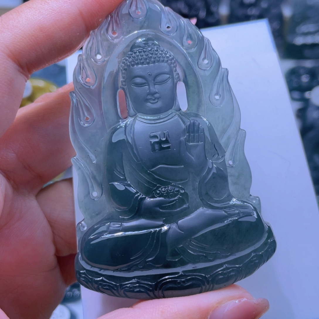 翡翠颈饰未镶嵌刀****6