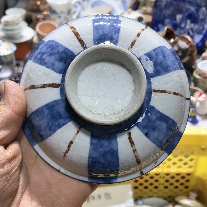 瓷片在这一刻你就不会觉得孤单寂寞