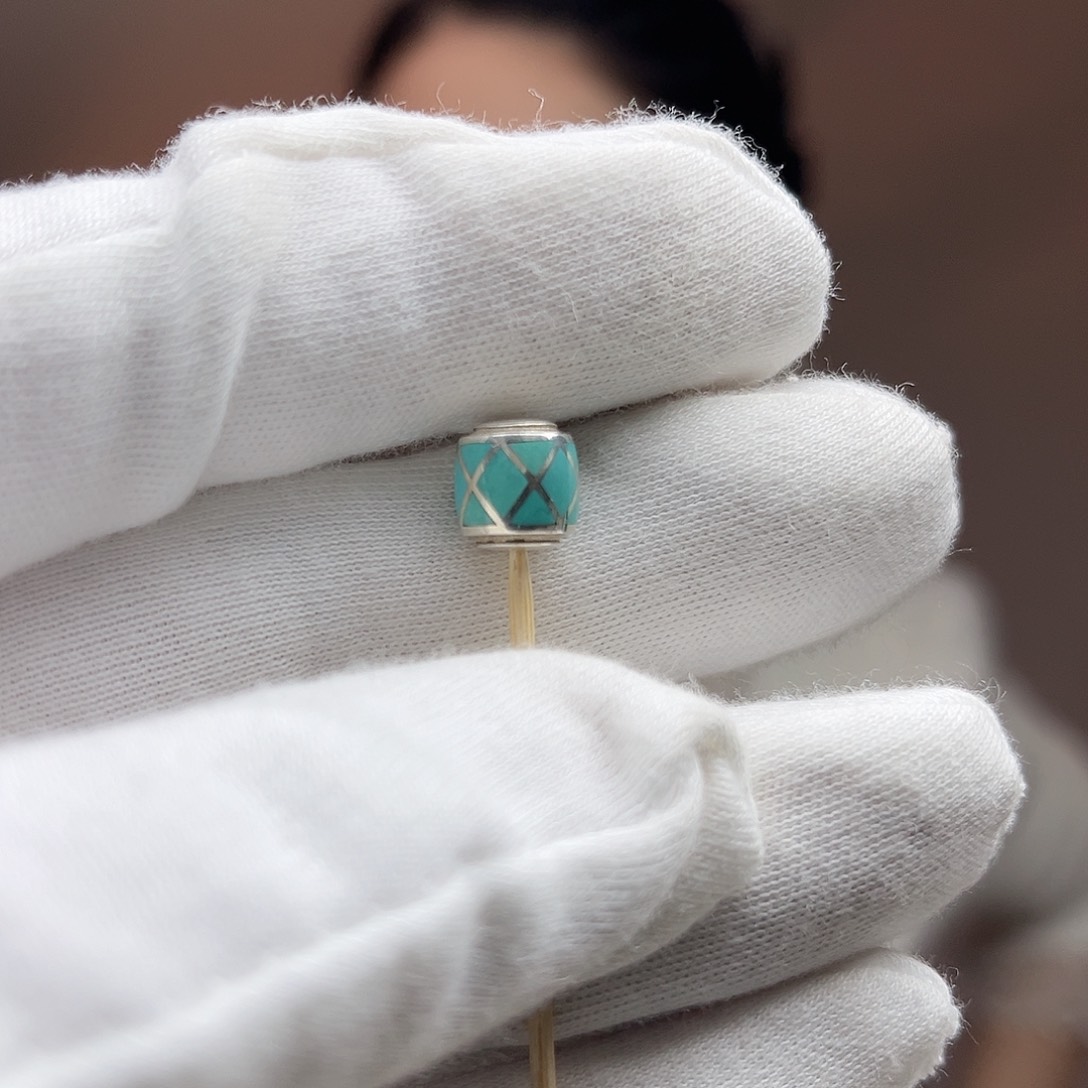 绿松石珠宝奇石银S925镶嵌