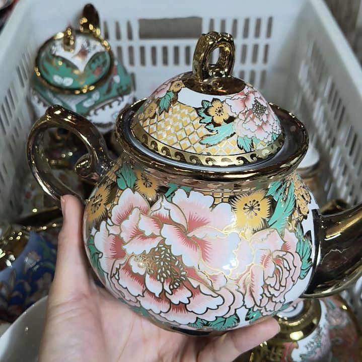 摆件陶瓷默认微瑕。。。。。