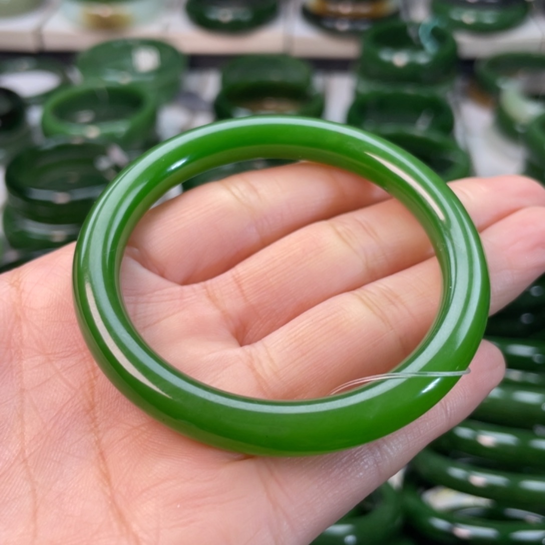 和田玉（碧玉）手镯未镶嵌