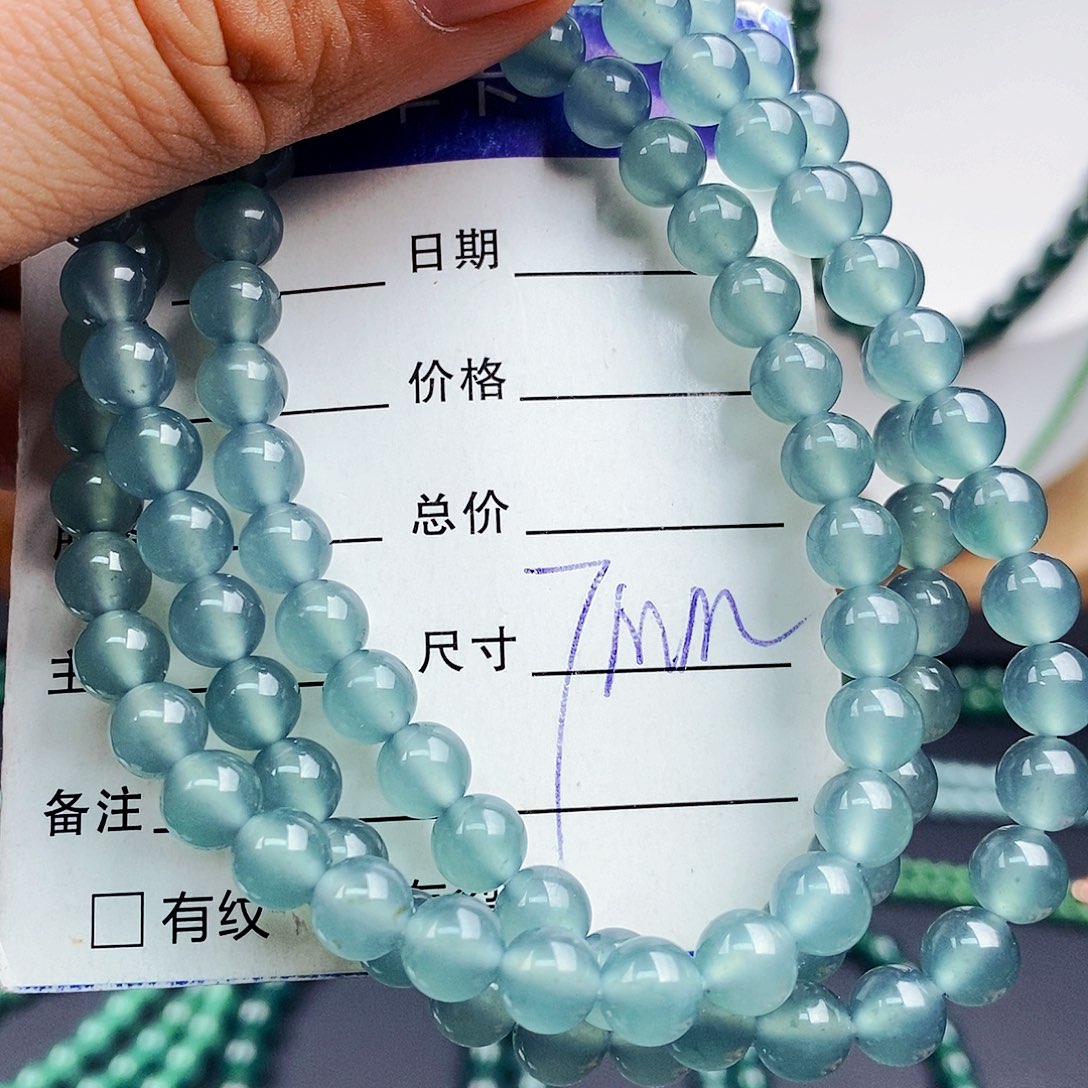 翡翠手链未镶嵌翡翠