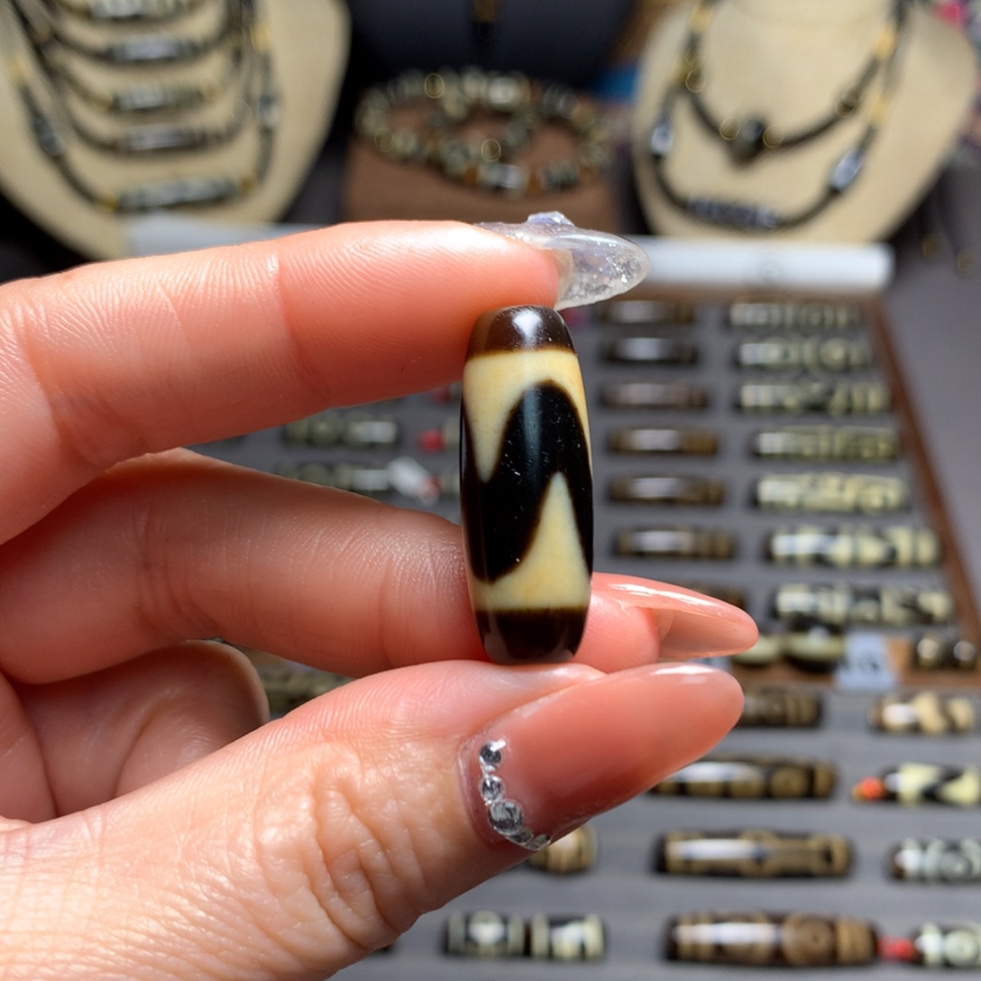 玛瑙/玉髓吊坠(赠链)未镶嵌