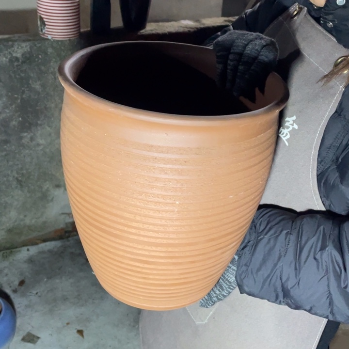 紫砂花盆口27高32瑕疵瑕疵