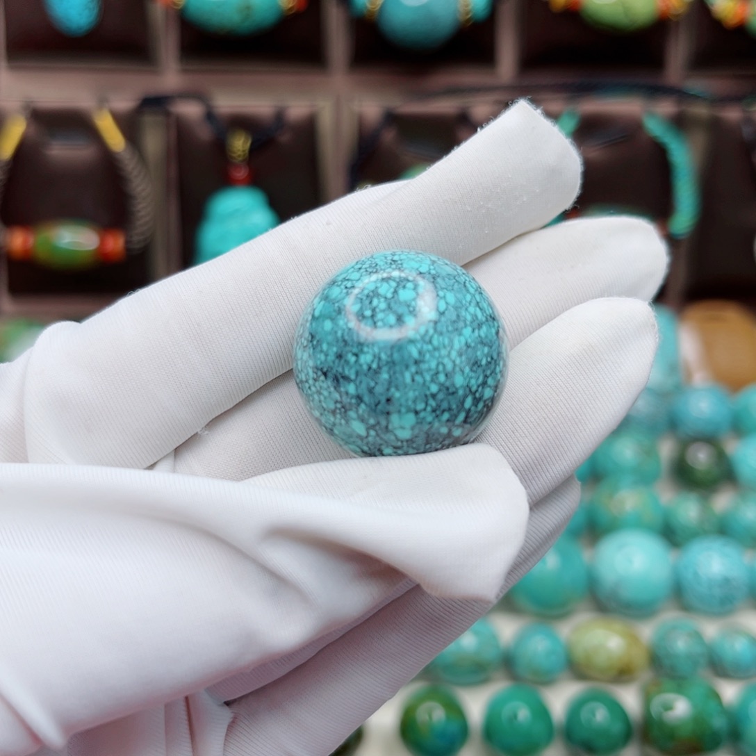 小***品绿松石未镶嵌原矿