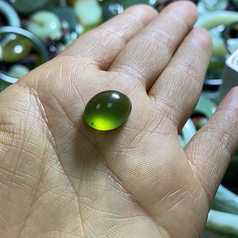 岫玉戒指面未镶嵌一个