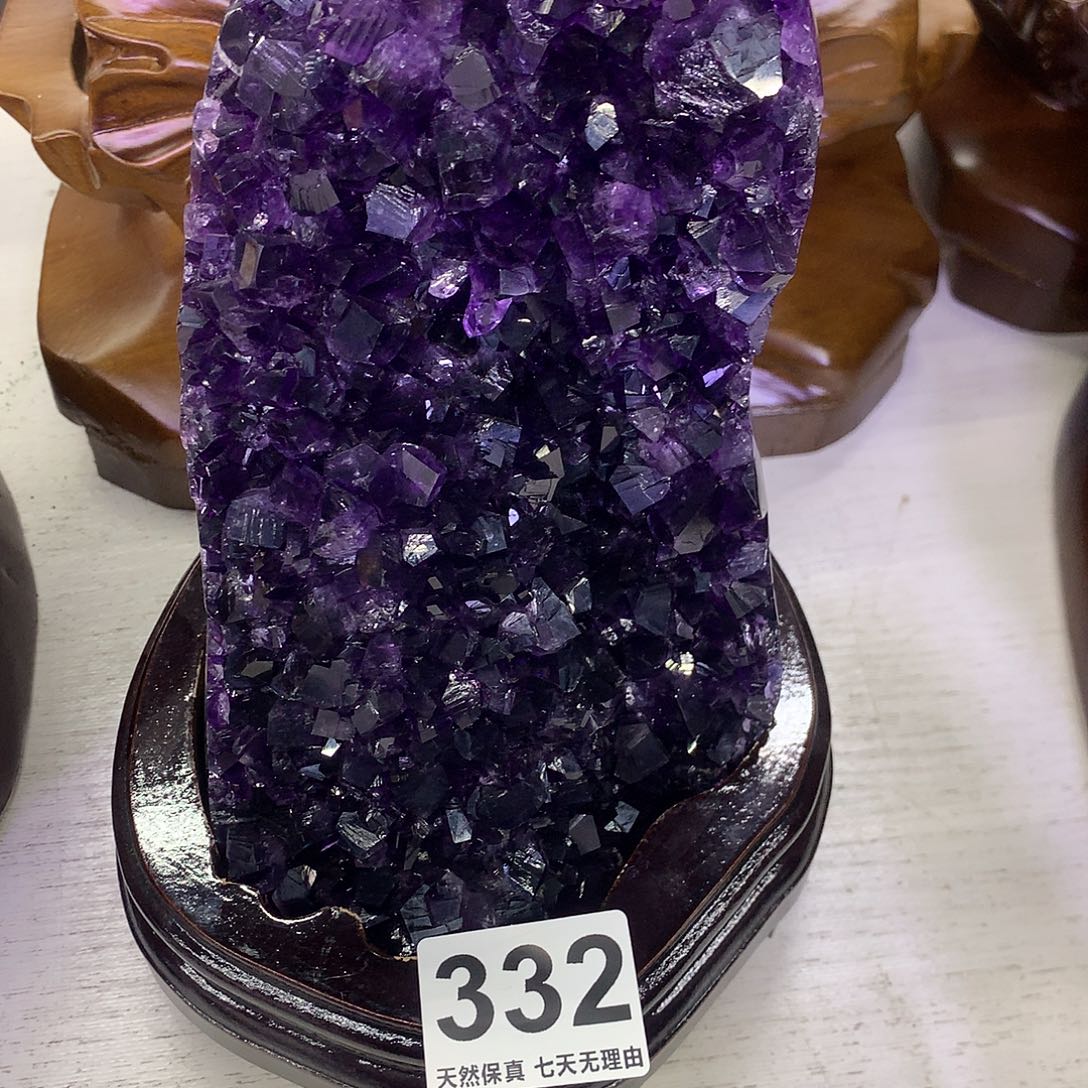 水晶水晶摆件未镶嵌安****享