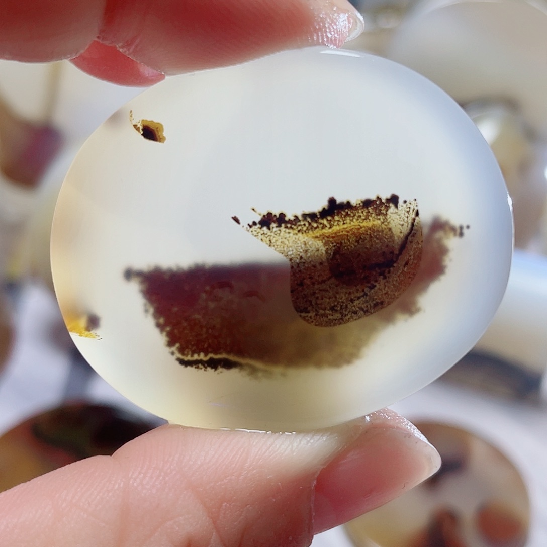 玛瑙/玉髓颈饰合金