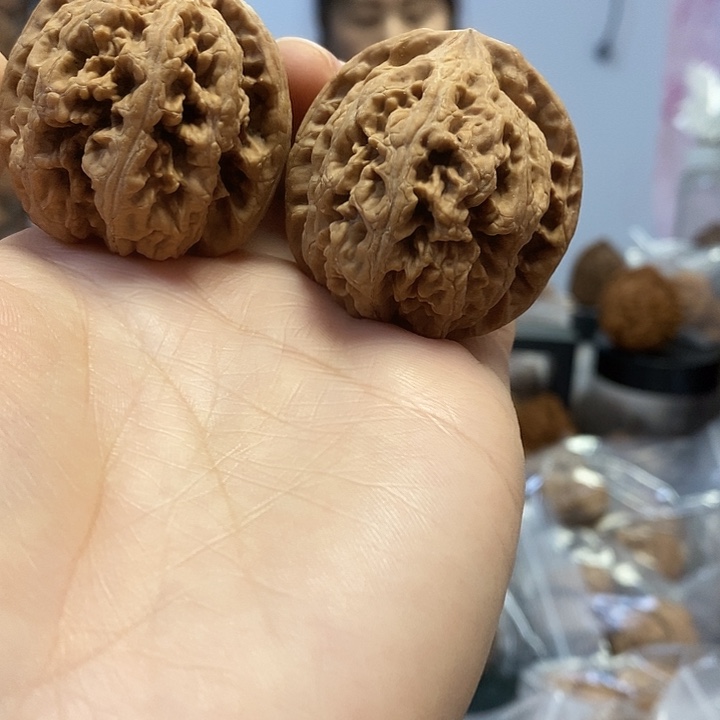 把件文玩核桃39粗筋红皮
