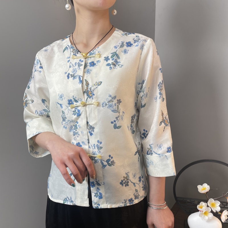 杭州新中式复古时尚百搭中国风唐装提花外披2025专柜同步在售