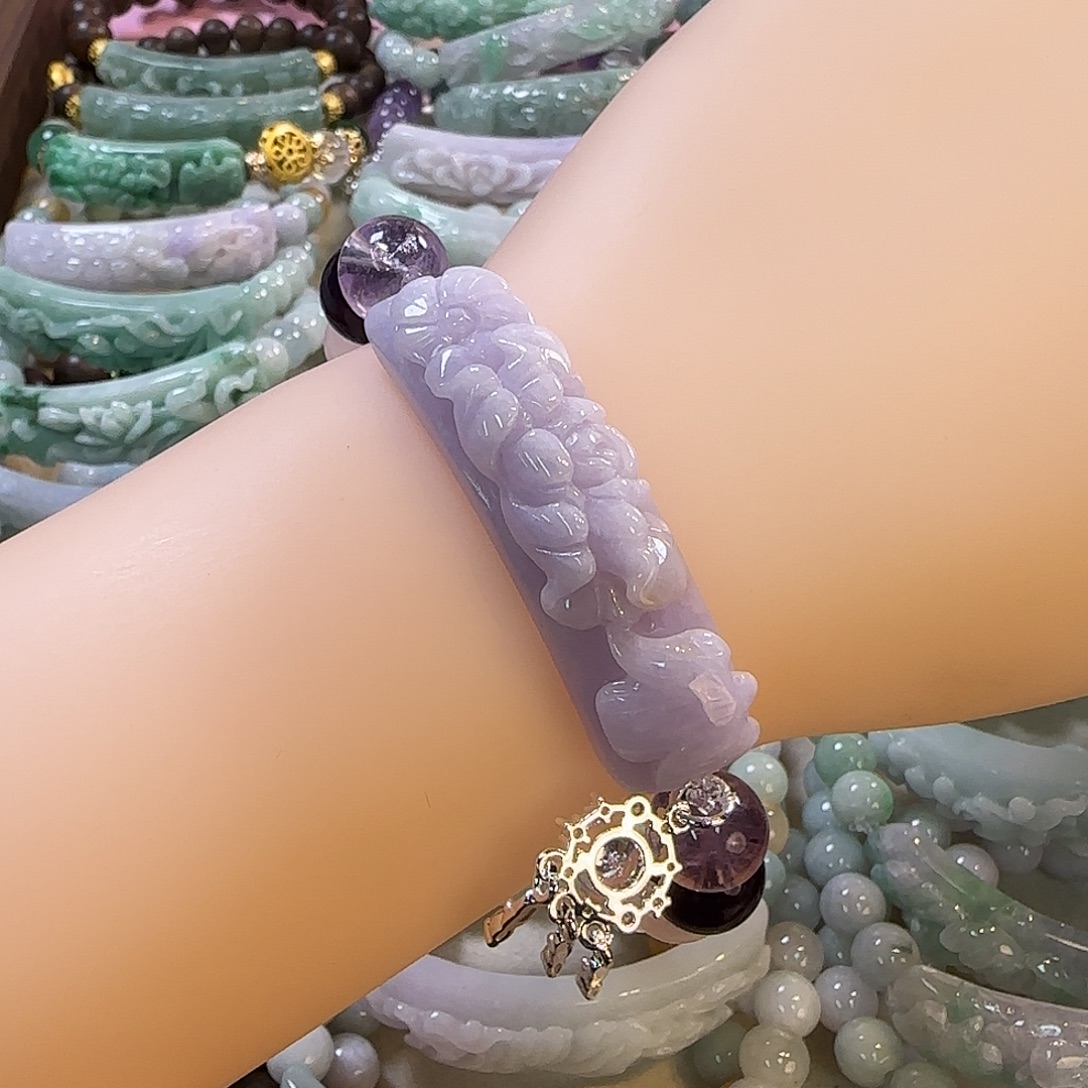 颈饰未镶嵌翡翠手牌