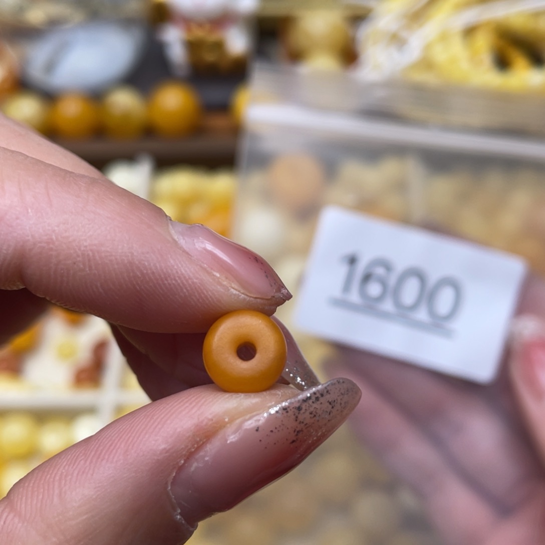 蜜蜡珠宝奇石未镶嵌8.5