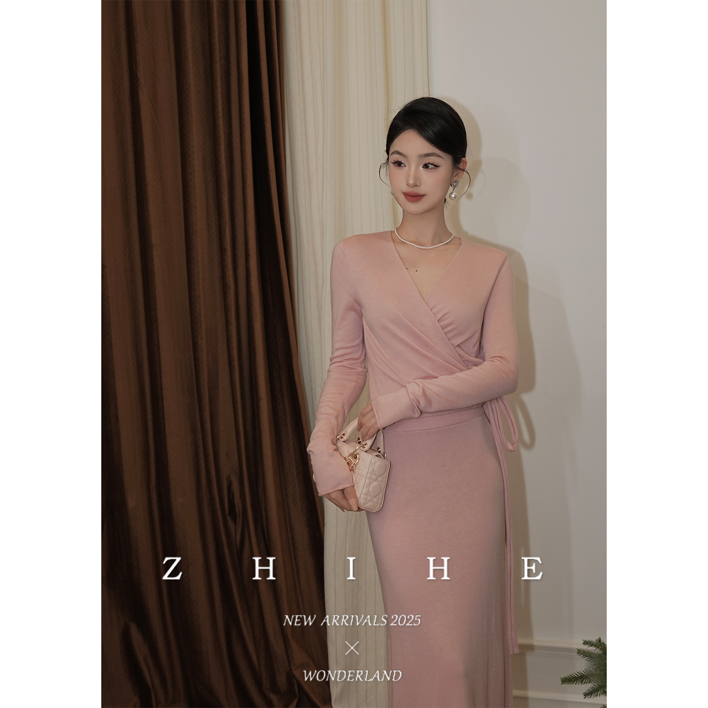 无艳一禾【绯樱甜茶】静奢千金绵羊毛V领针织衫+针织半裙