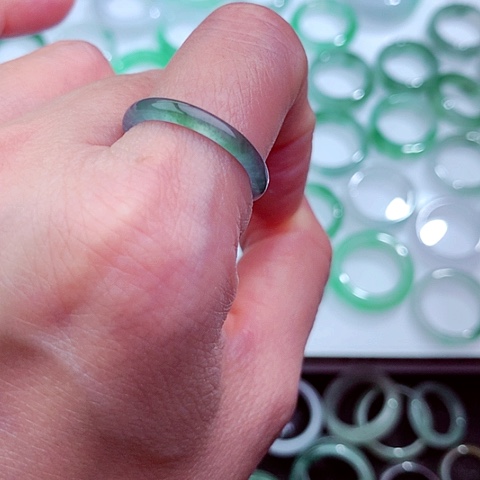 翡翠戒指未镶嵌天然翡翠