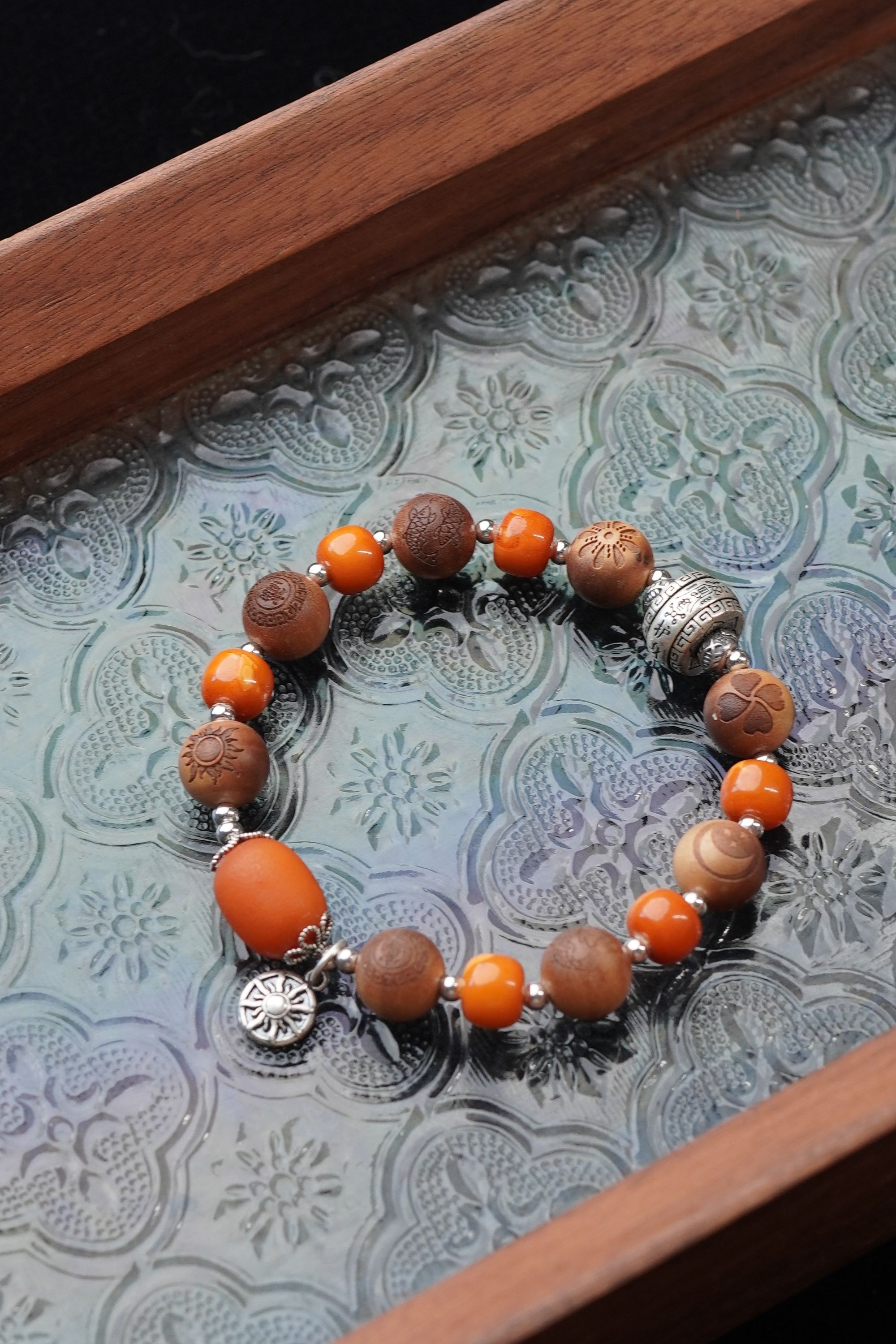 护花使者 天然印度黑肉老山檀雕刻珠10mm老蜜蜡13*10mm单圈手串