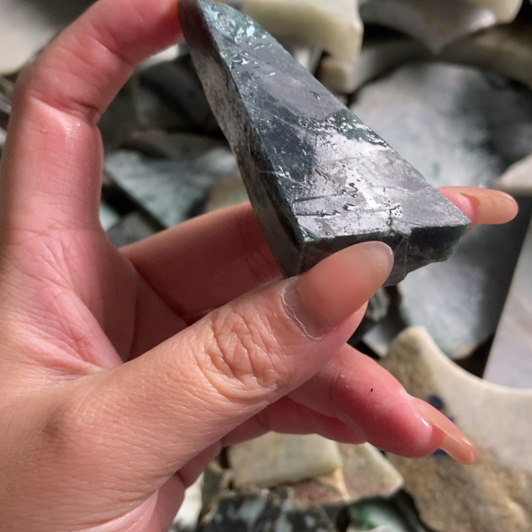 翡翠未镶嵌挂件天然翡翠