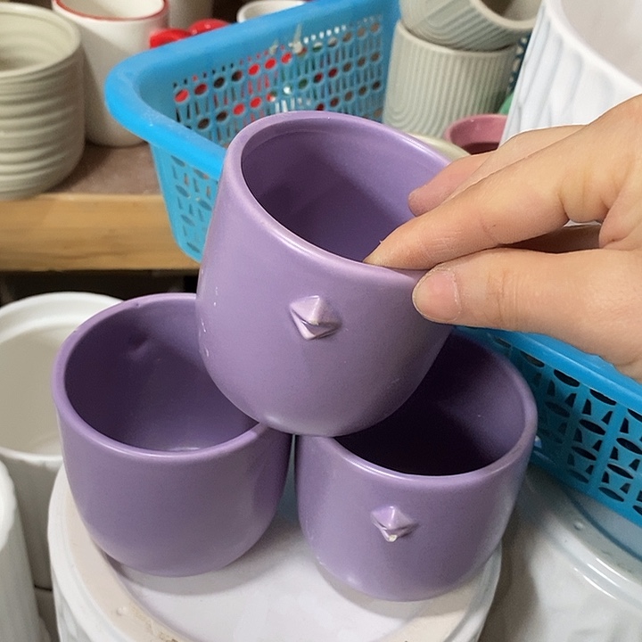 陶盆有孔 瑕疵针孔漏釉介意勿拍外口 8外高8