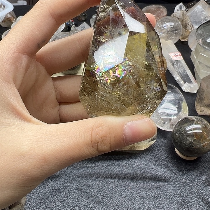 珠宝半成品水晶未镶嵌212水晶