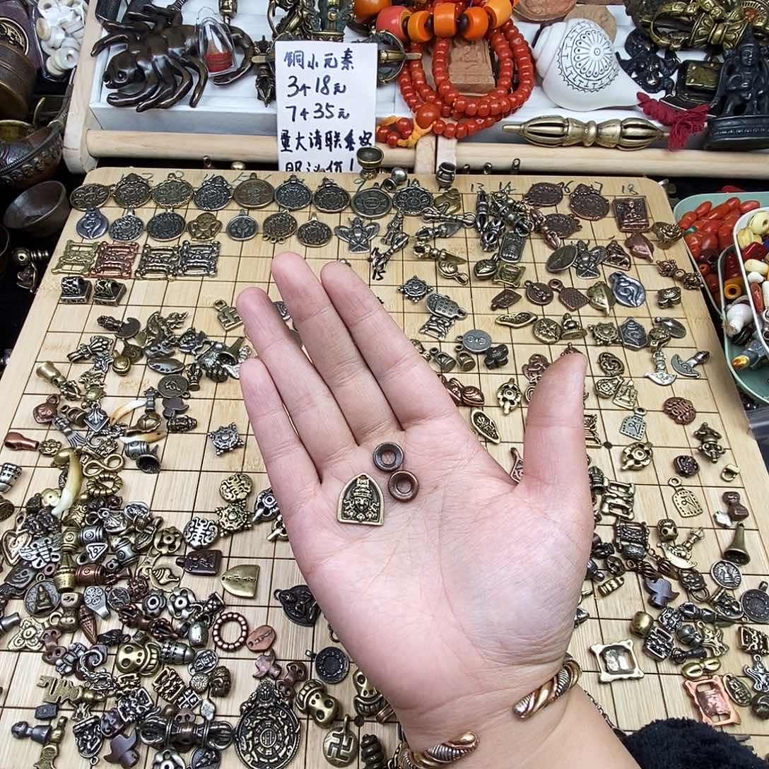 半***醒藏式小元素饰品配饰