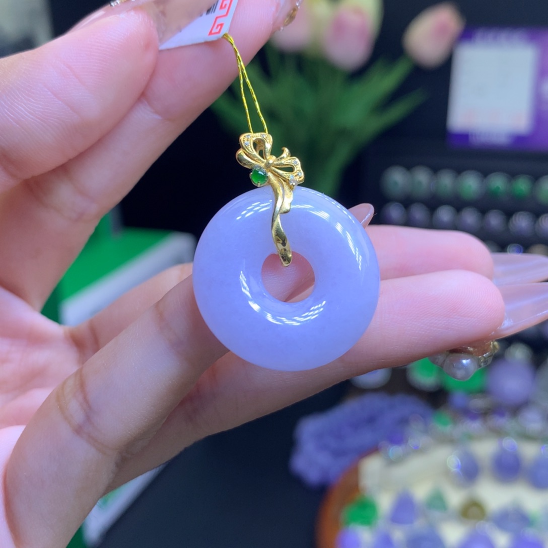 翡翠颈饰18K金镶嵌天然