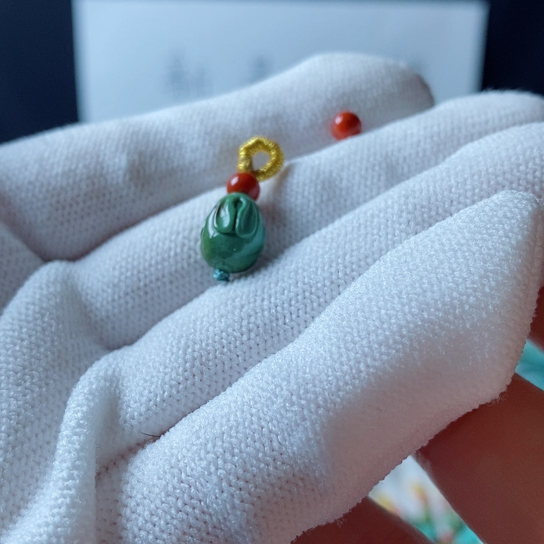 南红玛瑙颈饰未镶嵌