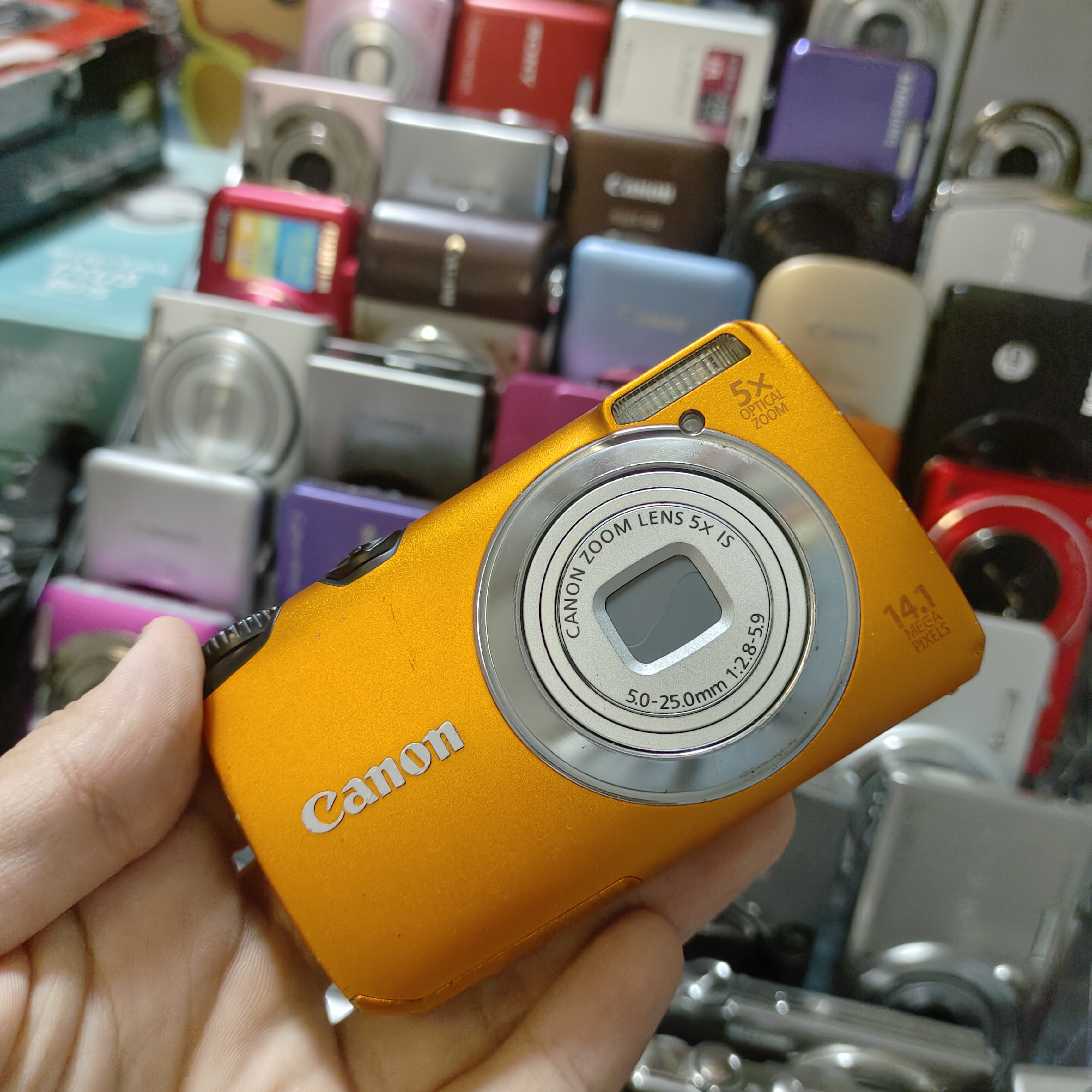 95新 Canon/佳能 佳能a3200，1410万像素，5倍变焦，no退no换