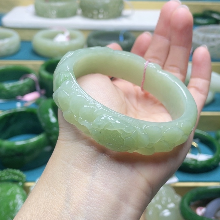 和田玉手镯59+圈口 编号102未镶嵌