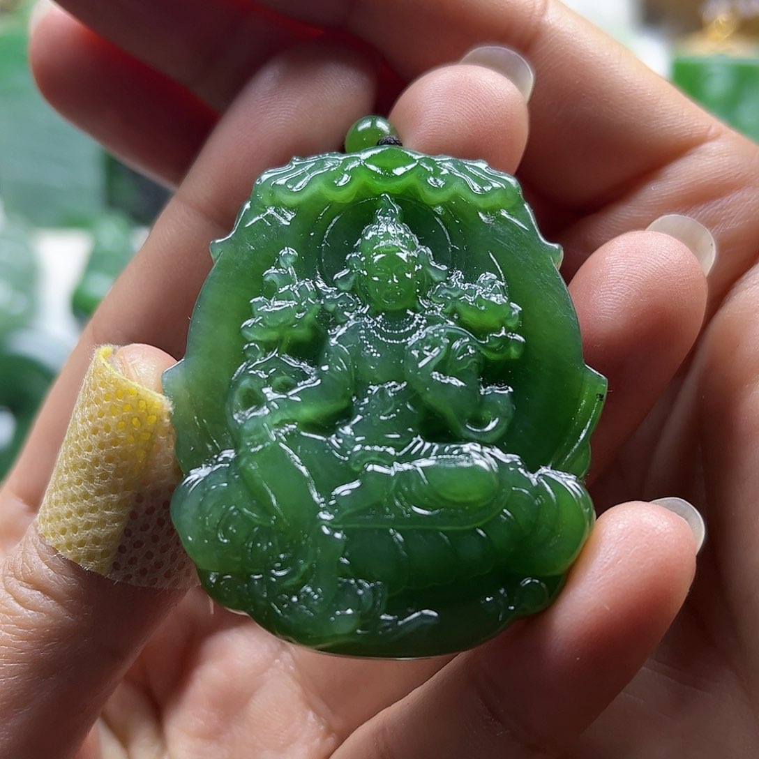 和田玉吊坠未镶嵌