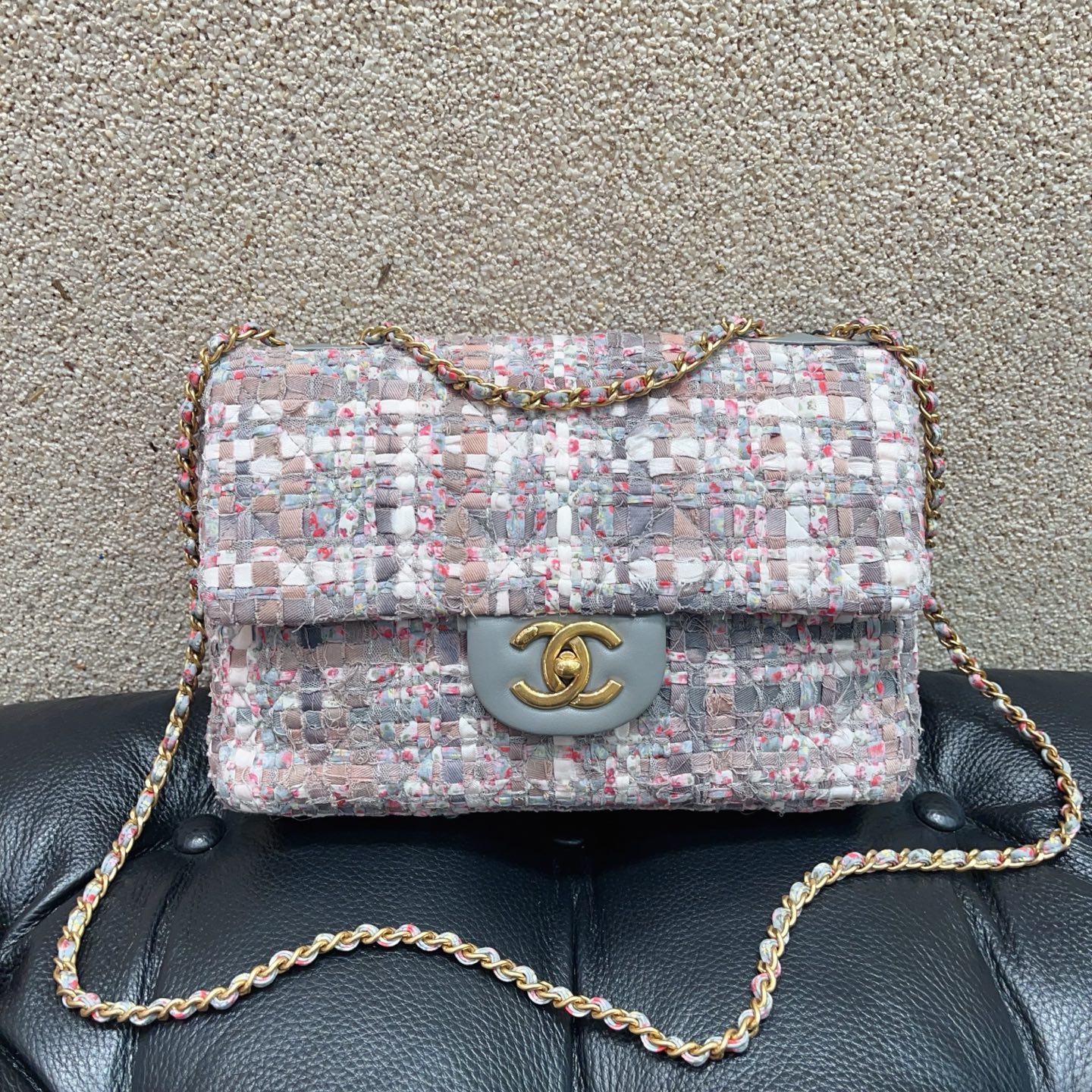 99新 Chanel/香奈儿 古巴编织彩色碎花毛呢单肩斜挎包！