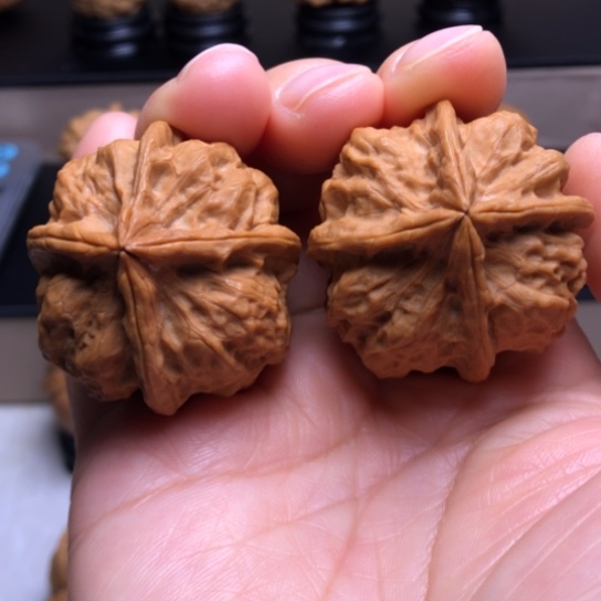 文玩核桃把件南瓜橔四楞26
