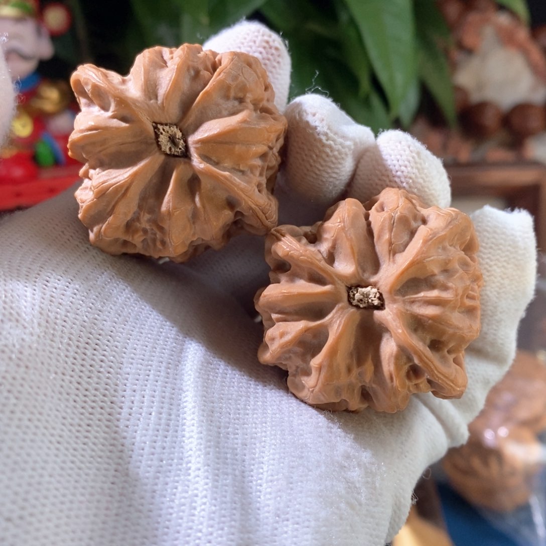 文玩核桃吊坠佛渡