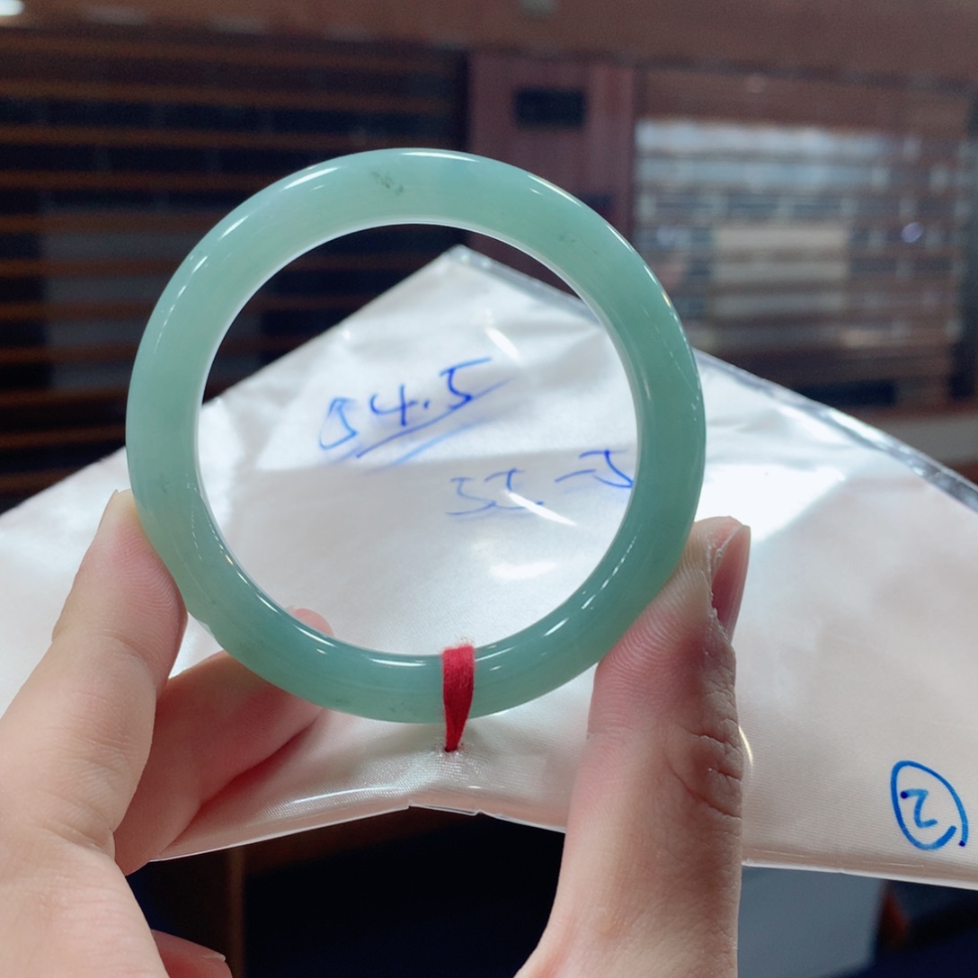 翡翠手镯未镶嵌买断