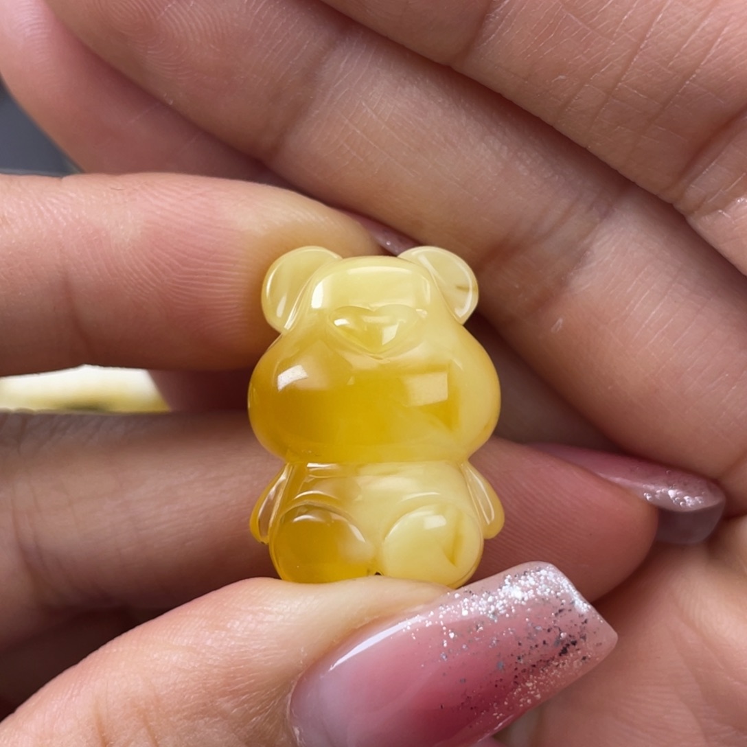 琥珀裸石未镶嵌蜜蜡