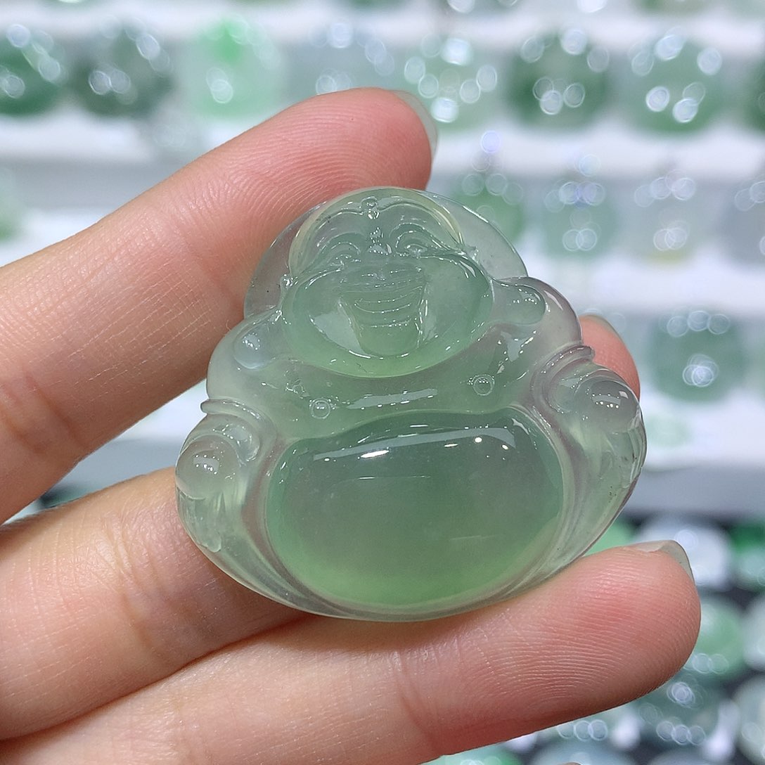 翡翠吊坠(不含链)未镶嵌燕**品