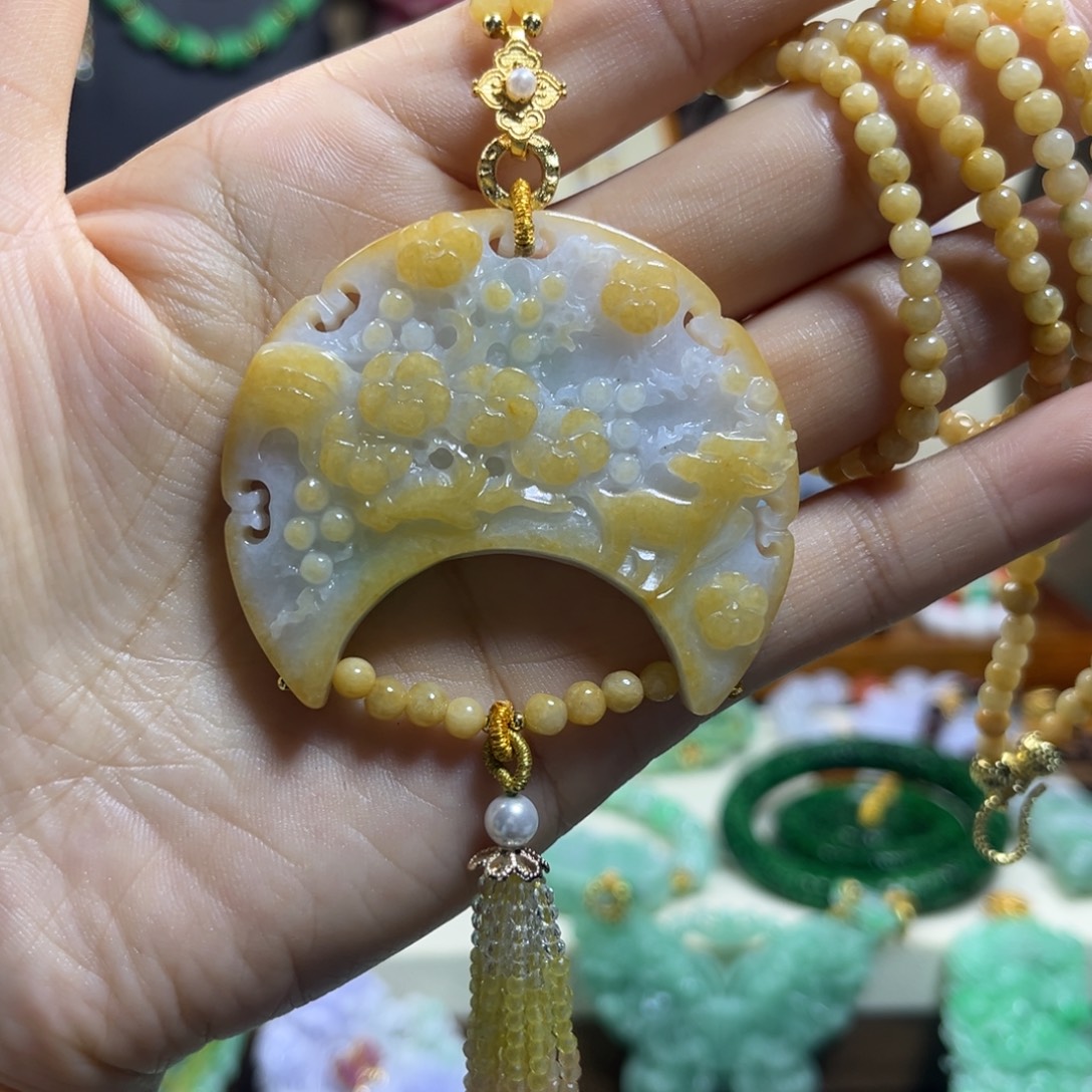 翡翠未镶嵌颈饰天然翡翠