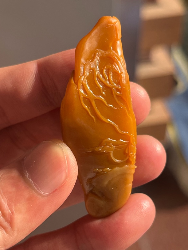 田黄石 30.2克 附证书