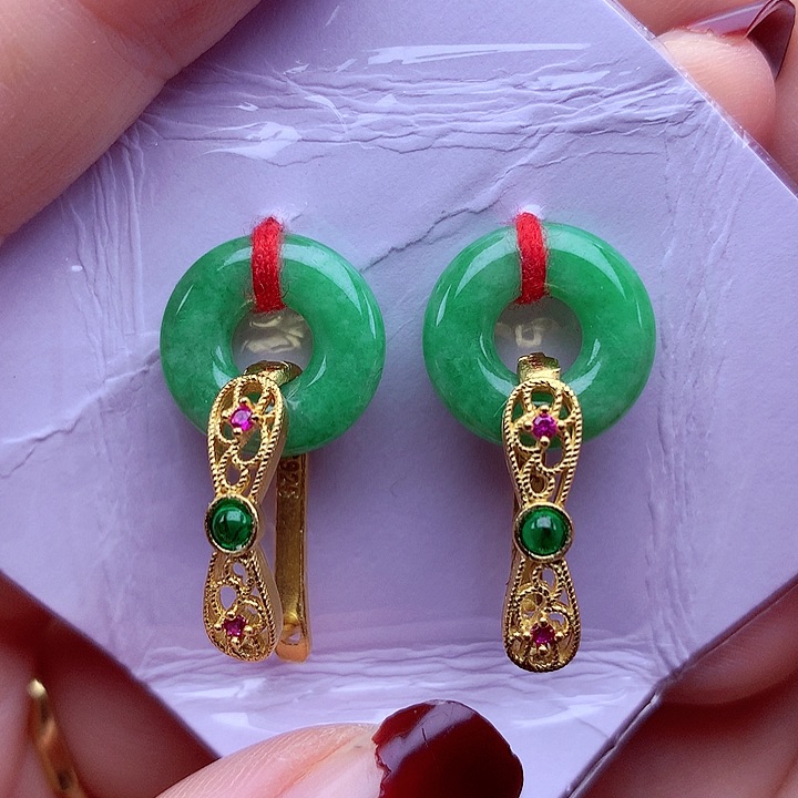 翡翠颈饰银S925镶嵌翡翠