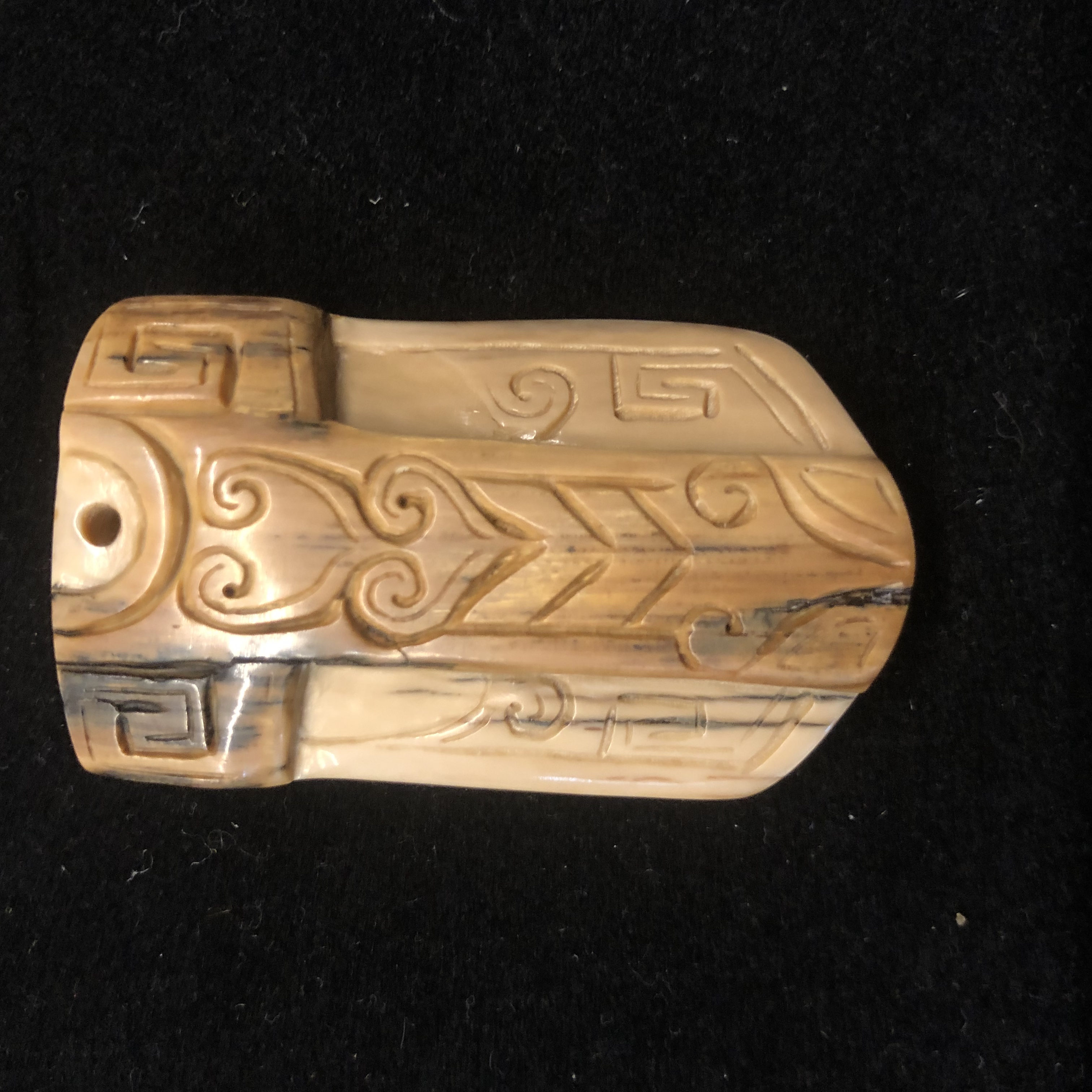 A00247饕餮牌猛犸牙吊坠