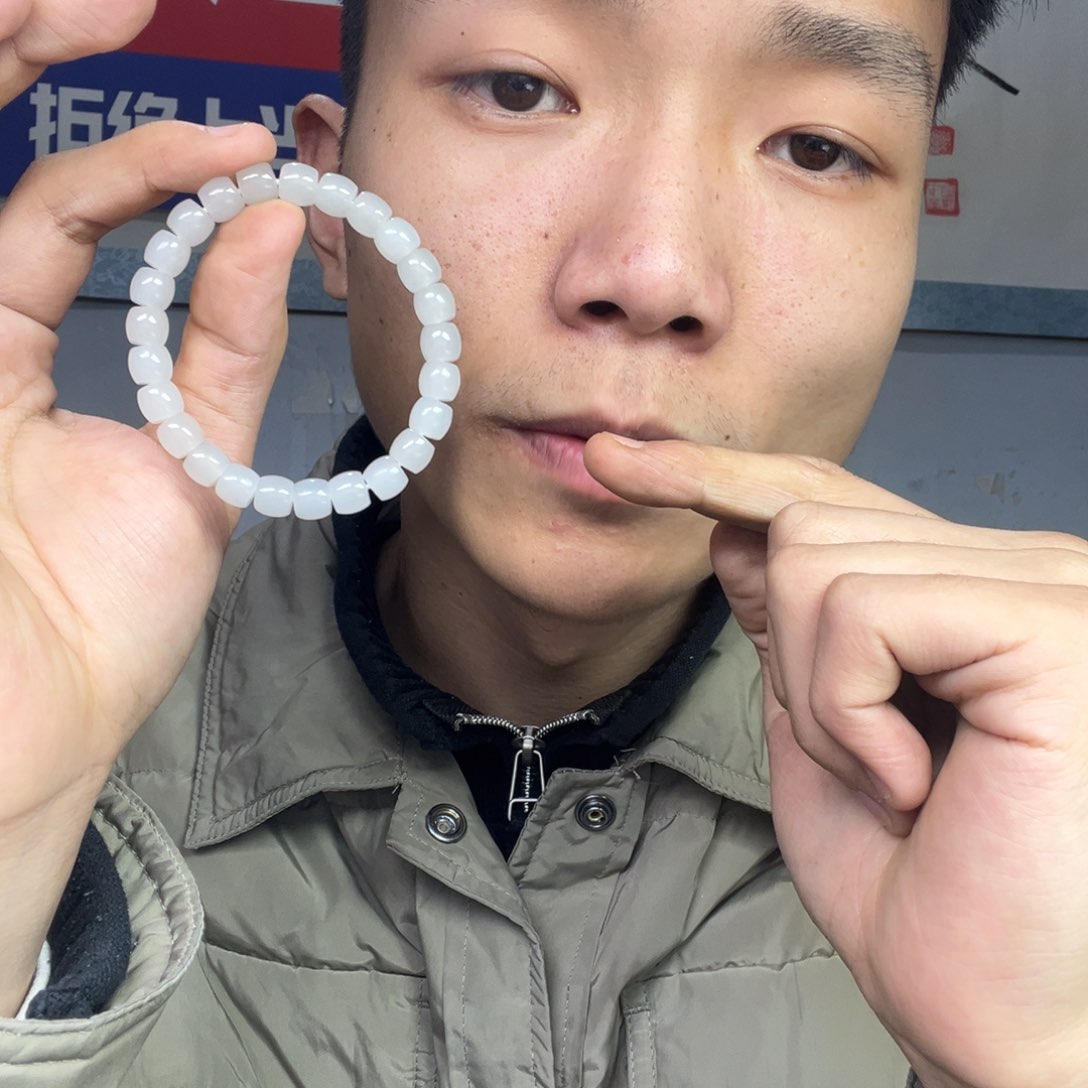 和田玉手链未镶嵌多样性野牛沟羊脂玉直切珠货头